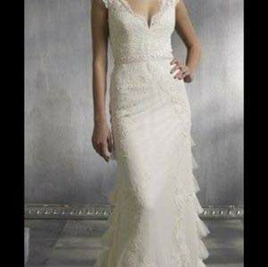 Lazaro Wedding dress